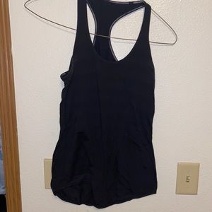 Black lululemon tank top